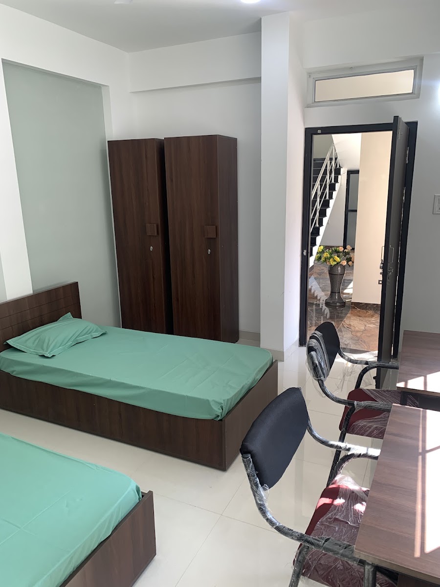 The Urban Villa Girls Hostel preview 1