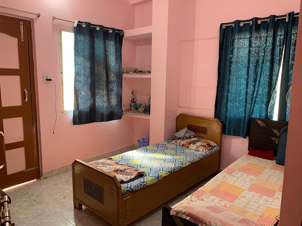 PRITY GIRLS HOSTEL – Girls PG in Patna preview photo 1