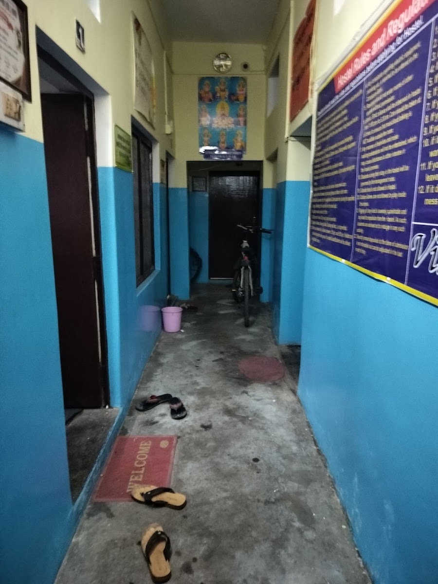 Vikalp Boys Hostel – Boys PG in Varanasi preview photo 1