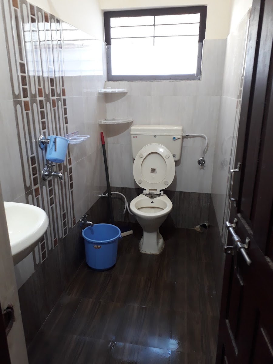 Jaiswal Girl's Hostel – Girls PG in Jabalpur preview photo 1