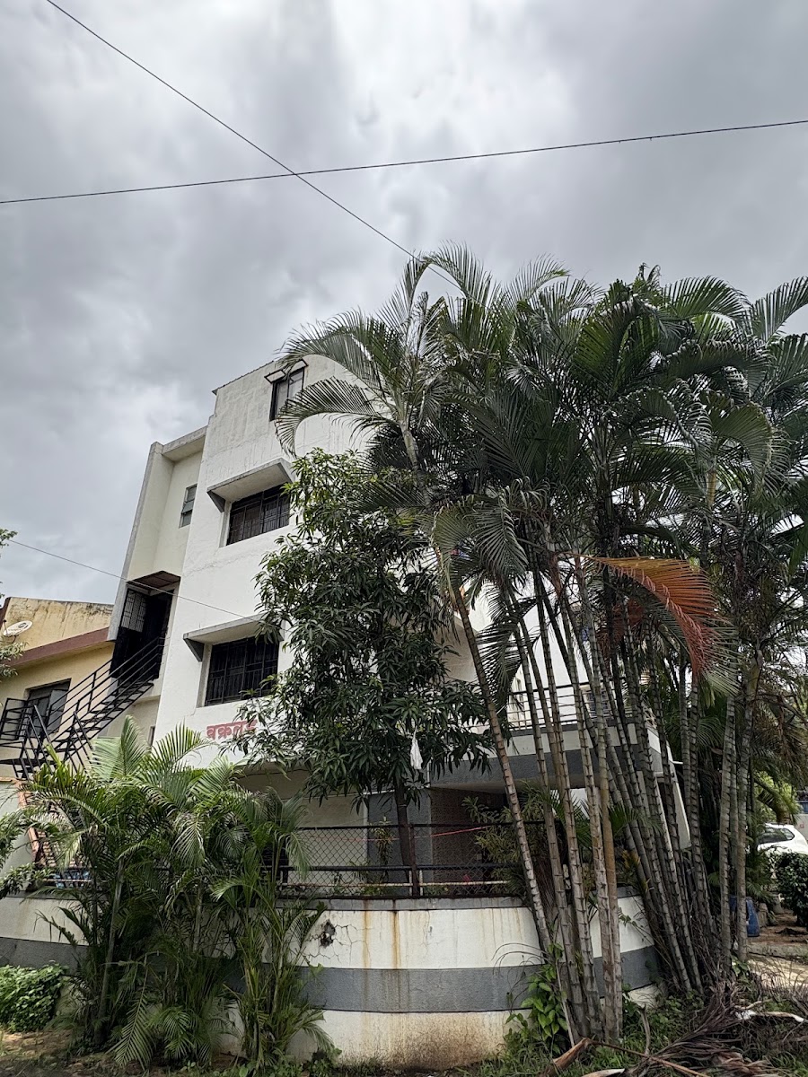 Vakratund Girls Hostel Nashik