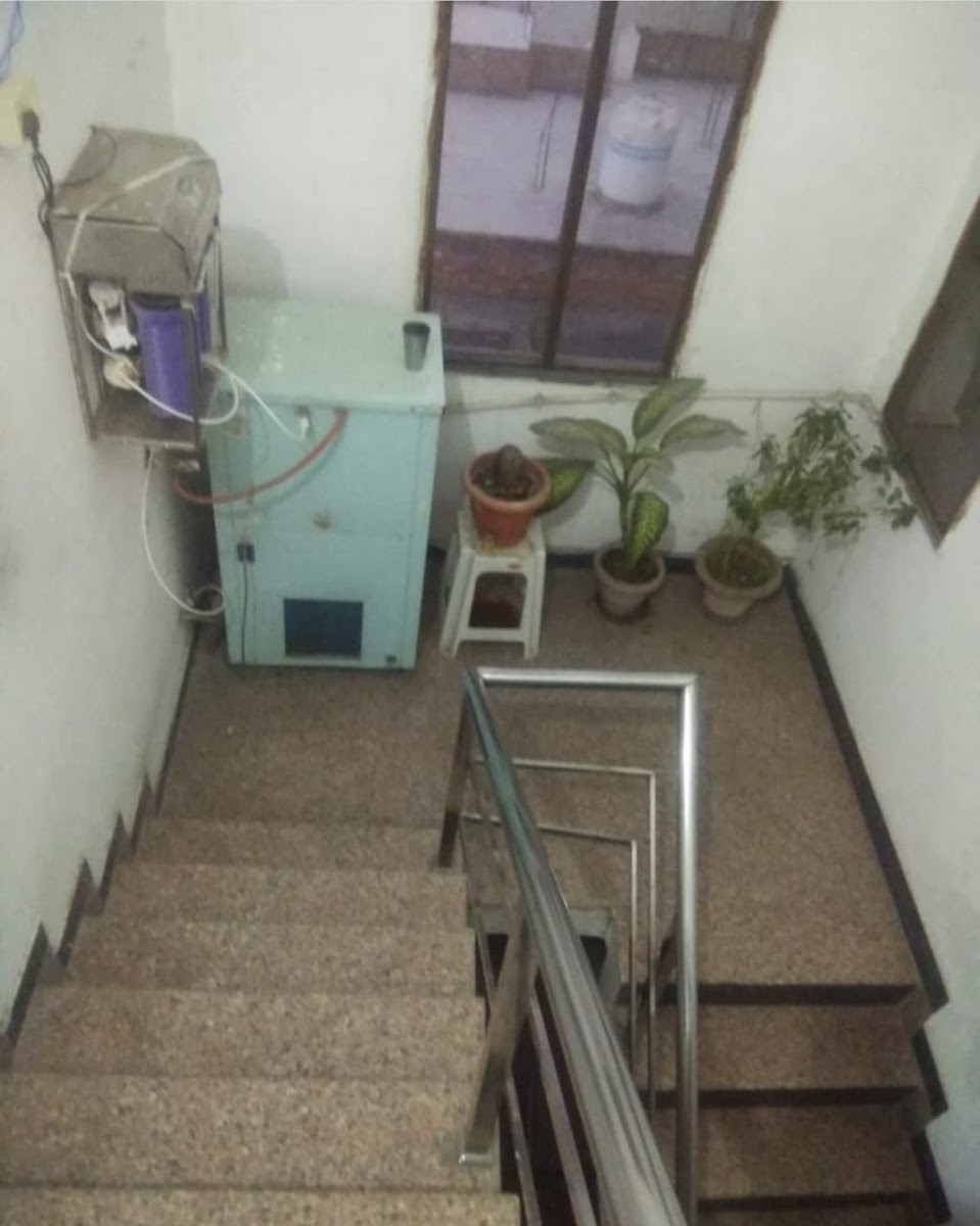Aditya P.G (Boys Hostel) – Boys PG in Lucknow preview photo 2