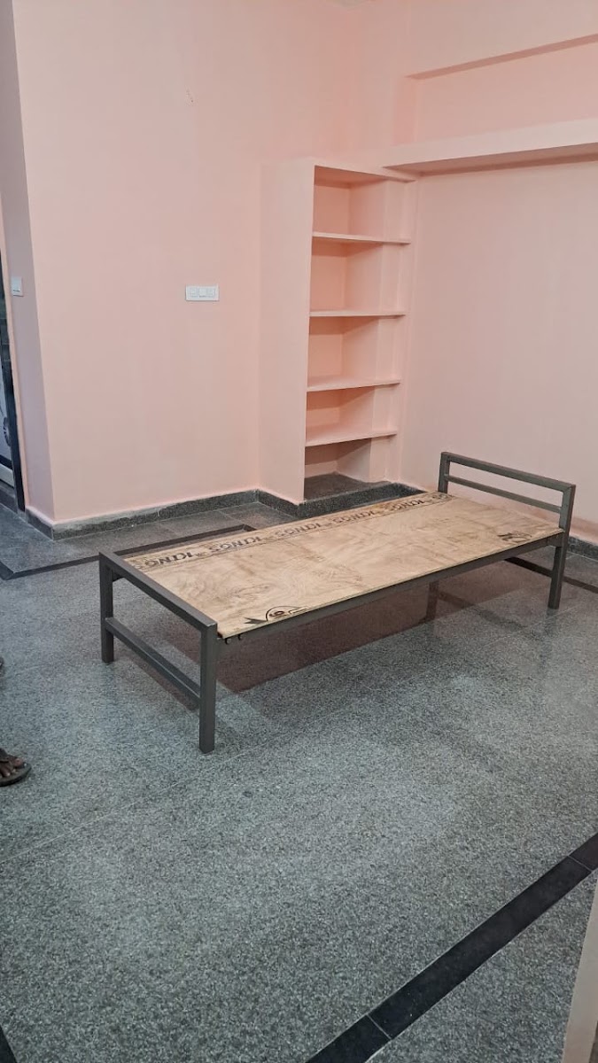 MaheShan Boys Hostel and Accommodation Services
