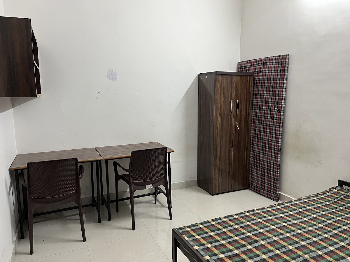 Shivalaya Residency Boys PG & Hostel – Boys PG in Kota preview photo 1