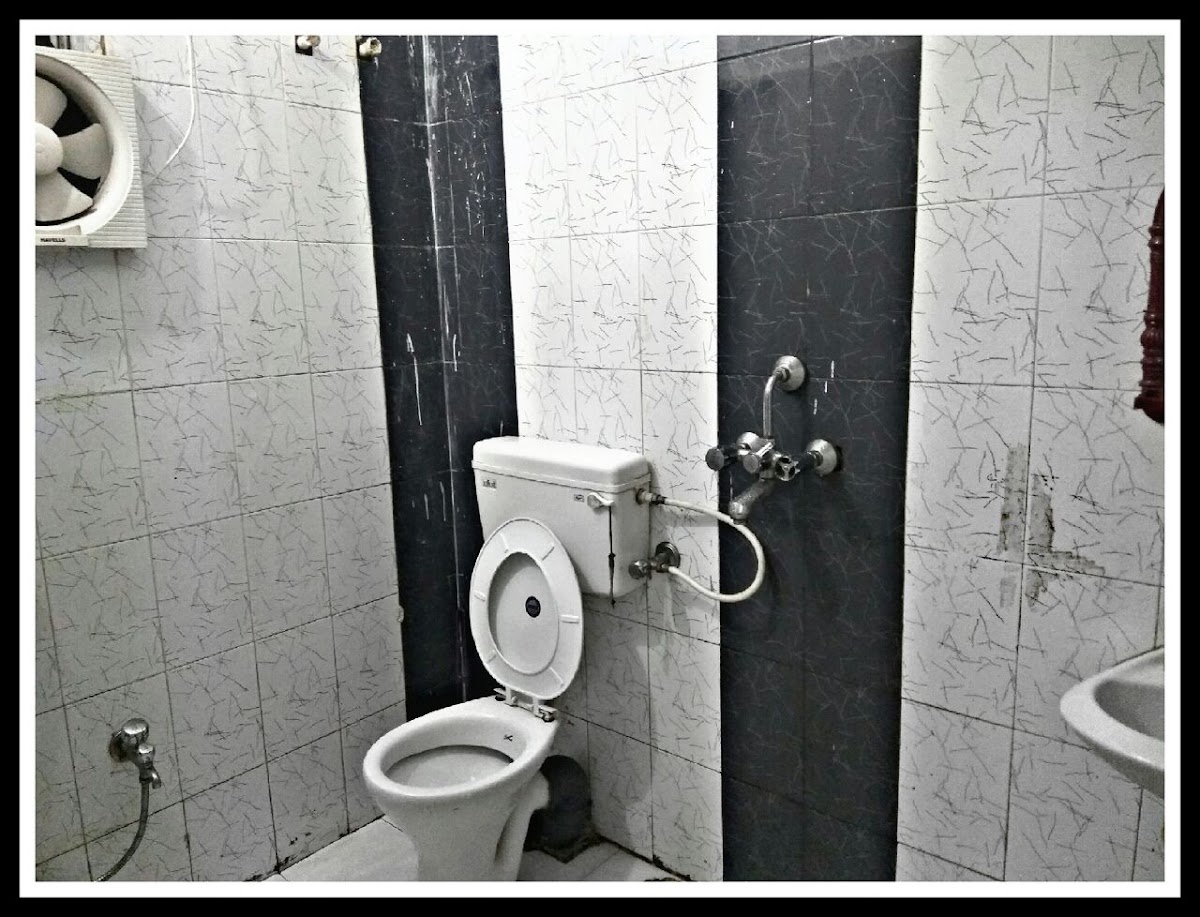 Rajniwas Paying Guest – Boys PG in Bhubaneswar preview photo 2