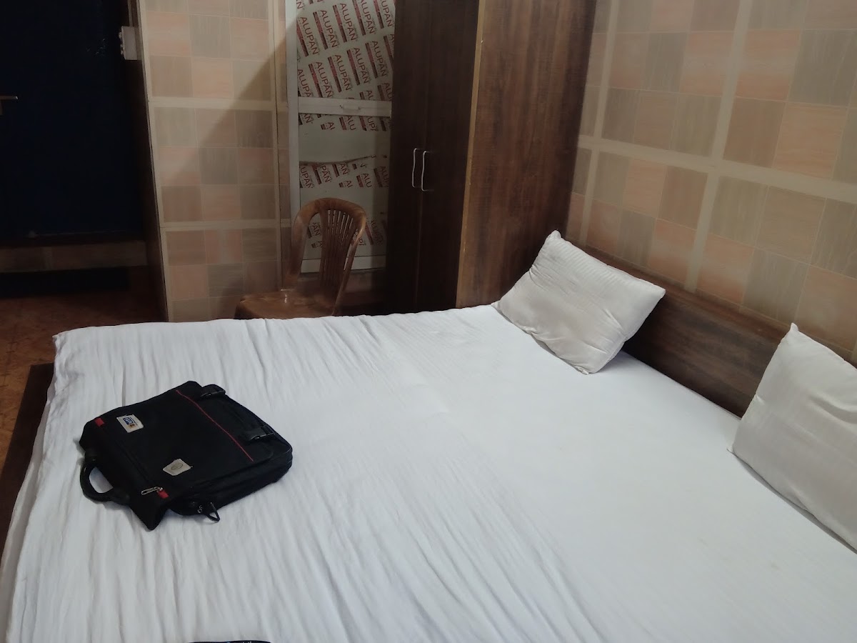 NAINA BOYS HOSTEL – Boys PG in Bhopal preview photo 2