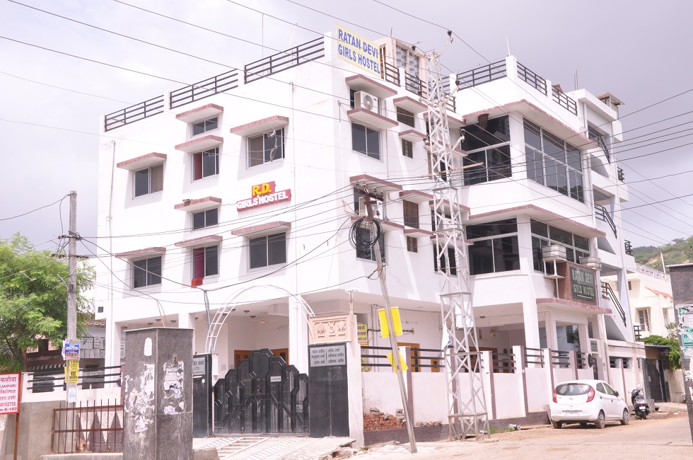 Ratan Devi Girls Hostel