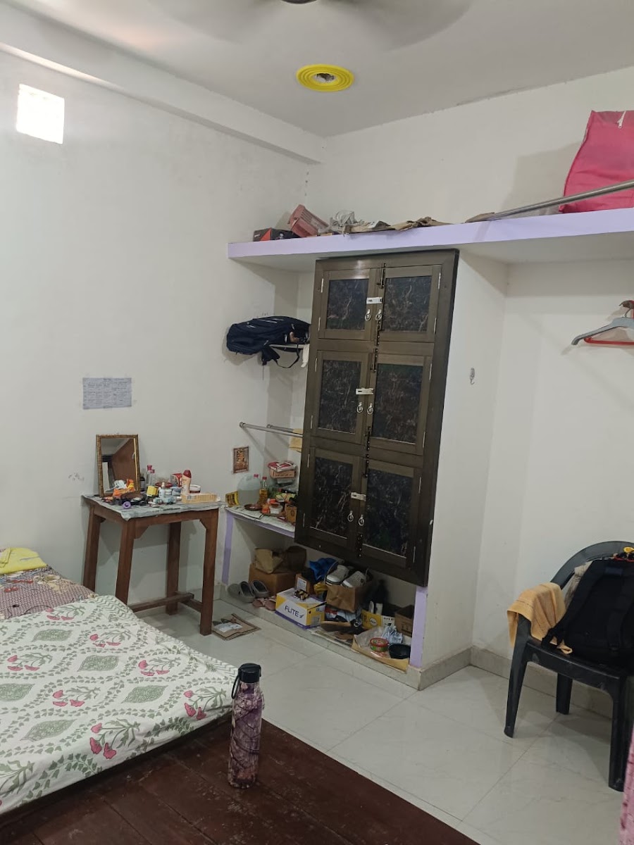 PRISHA GIRLS HOSTEL – Girls PG in Varanasi preview photo 2