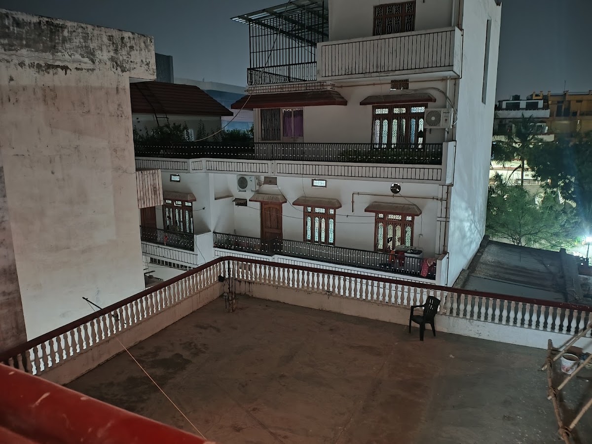 Shree sai baba boy's and girls Hostel