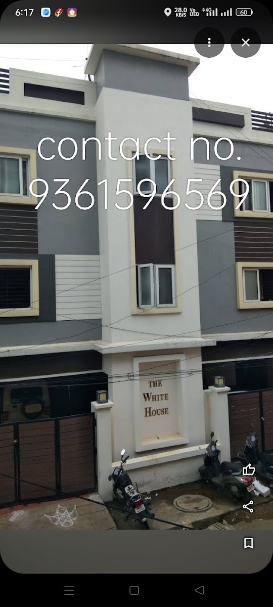 THE WHITE HOUSE, mens hostel/Paying guest accommodation