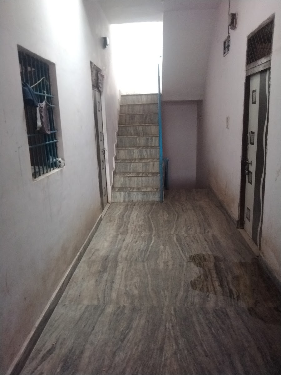 Chauhan Boys Hostal