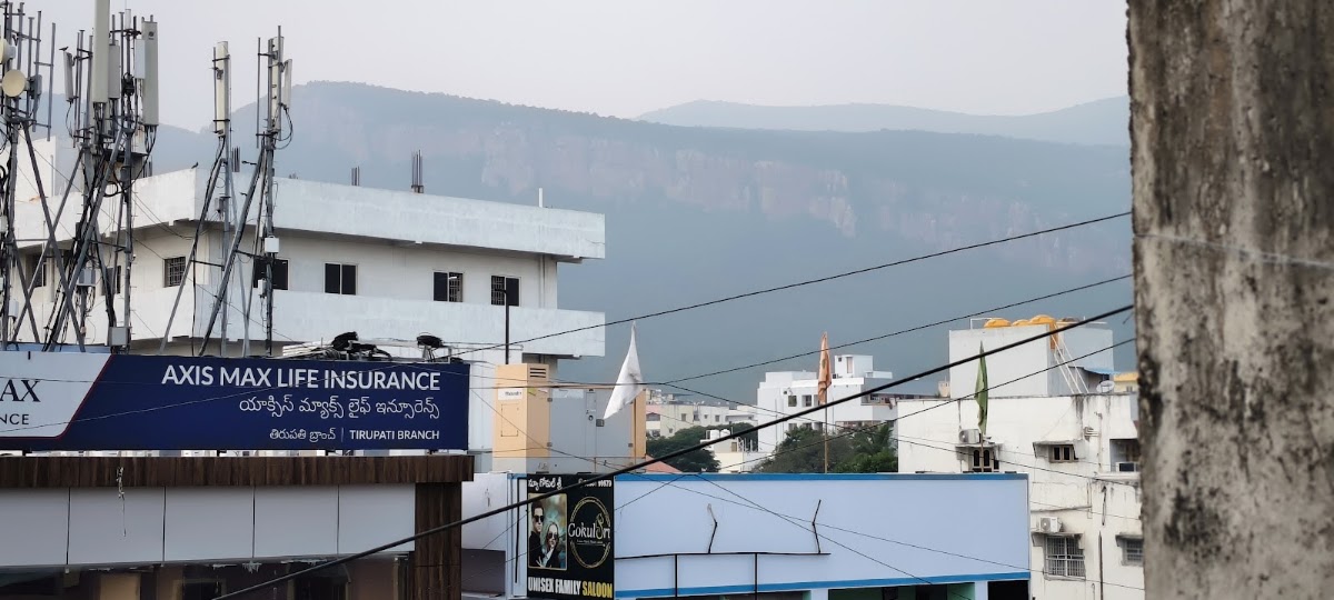 SAMPOORNA WOMEN'S HOSTEL – Girls PG in Tirupati photo 1