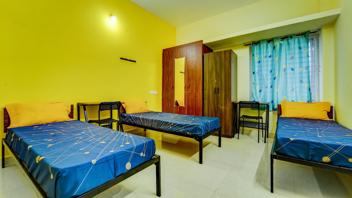 Stanza Living Quimper House | Gents PG in Saravanampatti preview 1