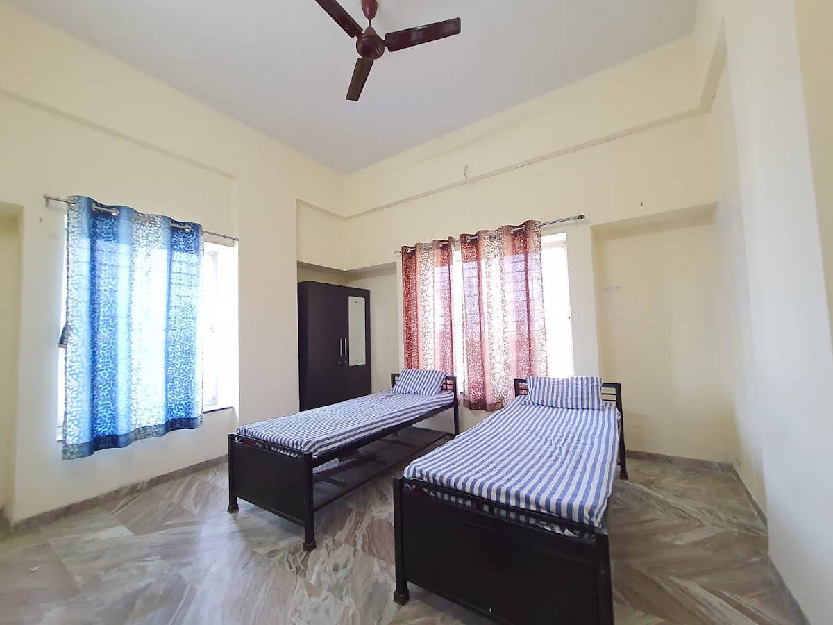 Silver Homebase Executive Girls PG – Girls PG in Pune preview photo 1