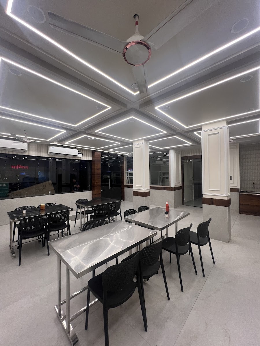 Shree Balaji Residency Girls Hostel – Girls PG in Kota preview photo 2