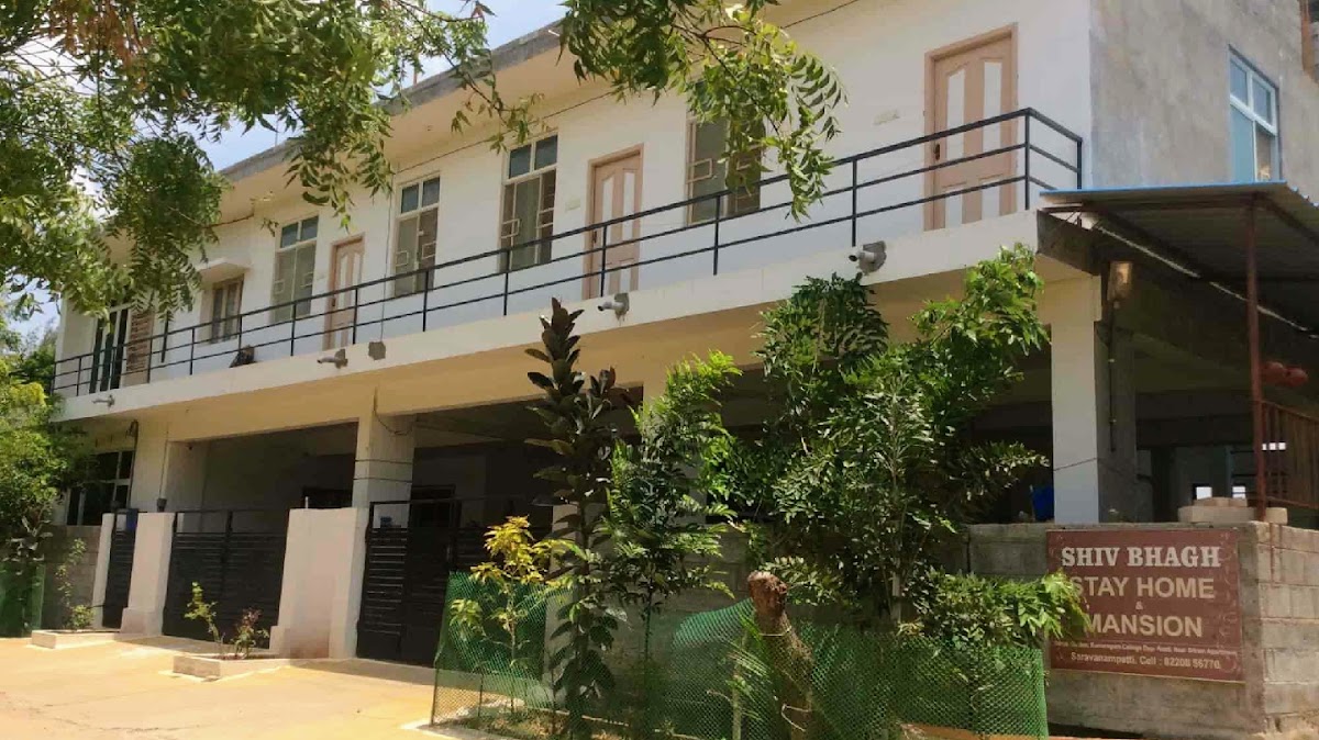 Shiv Bhagh Mansion / Pg Accommodation/ Men's hostel coimbatore