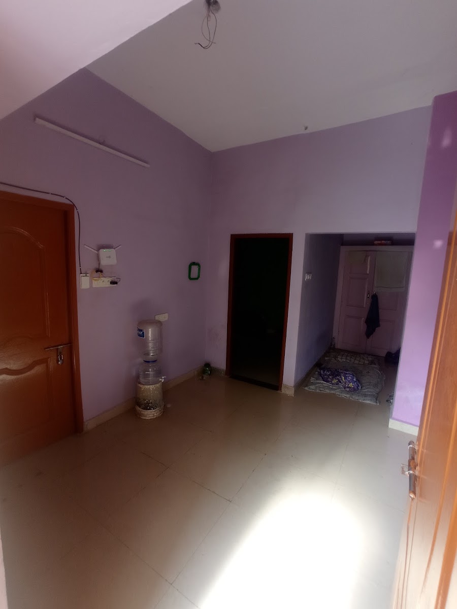 Akshaya's ultra deluxe mens pg – Boys PG in Chennai preview photo 2