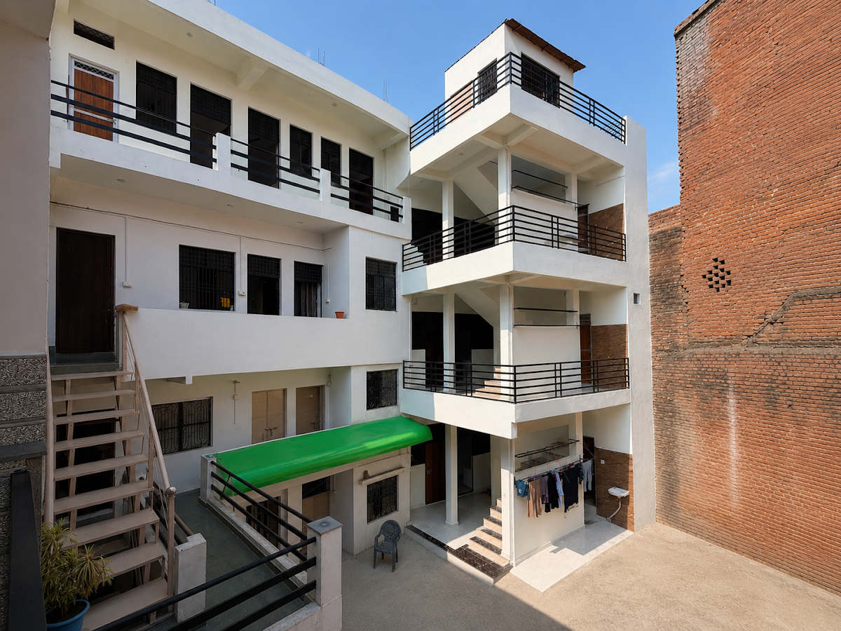 Simran Girls' PG/Hostel – Girls PG in Prayagraj photo 1