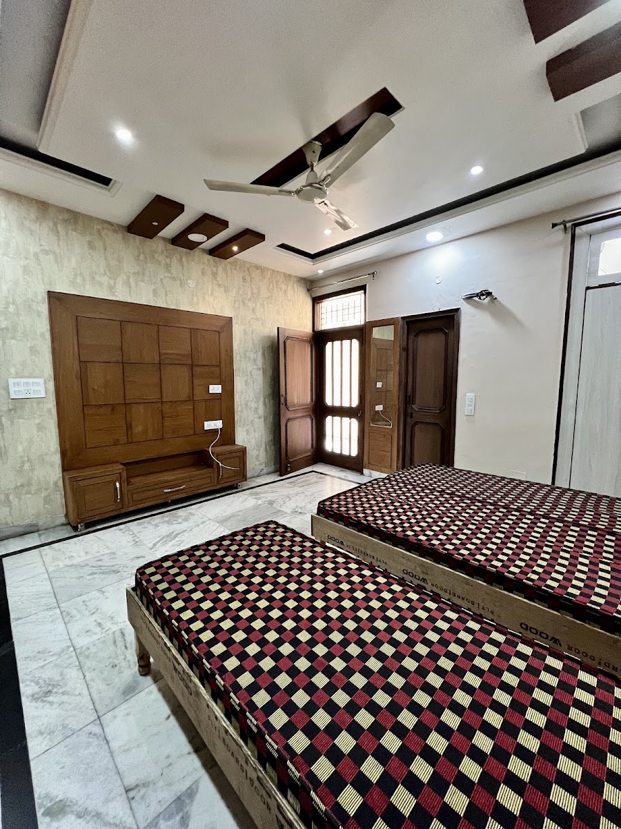Luxury Boys PG with Food at Prime Location in Sector-70 Mohali – Boys PG in Kharar preview photo 1