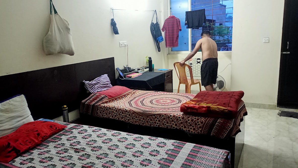 Somli Hostel preview 1