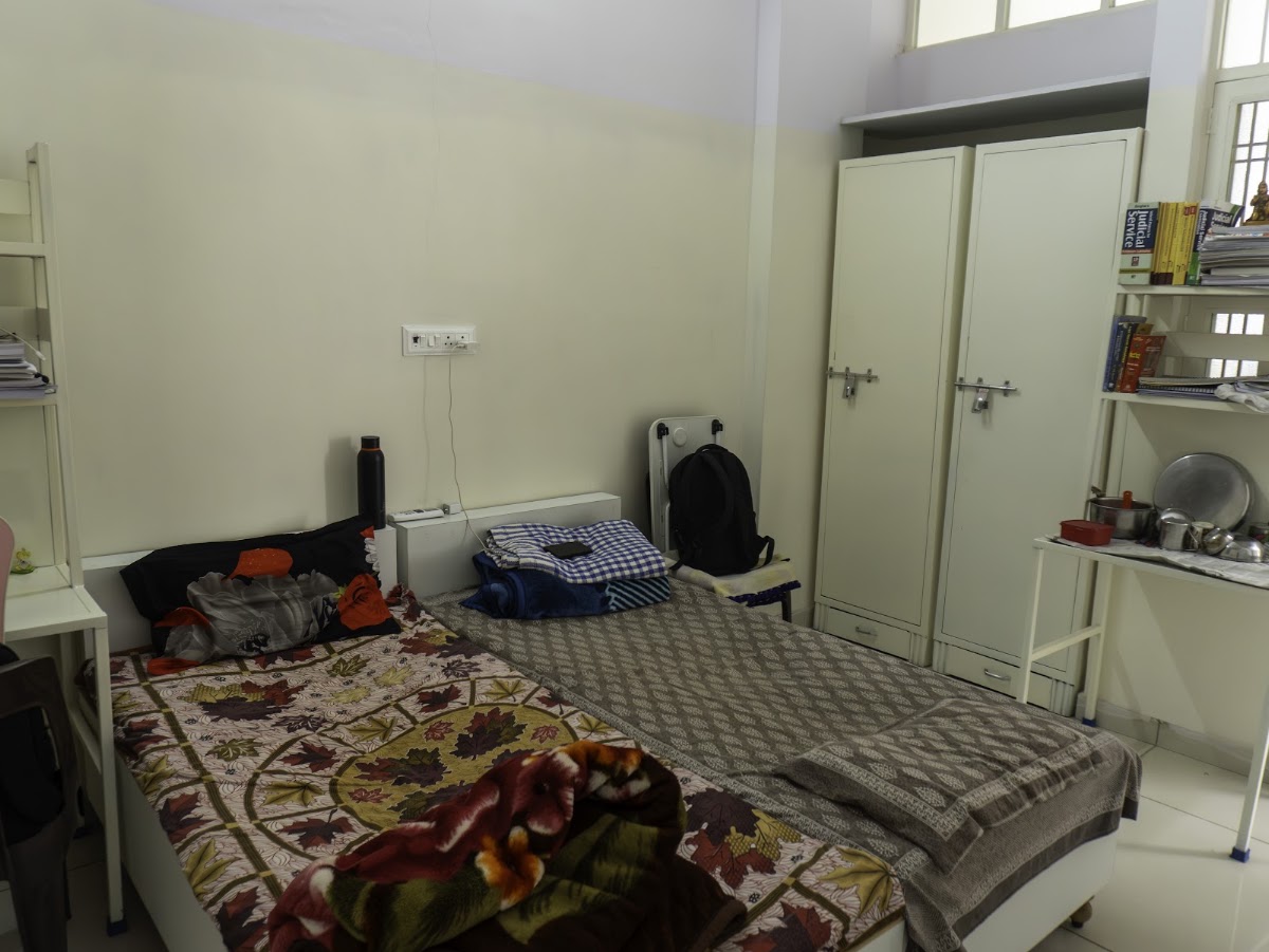 Radhika's Girls P G And Home Stay preview 1