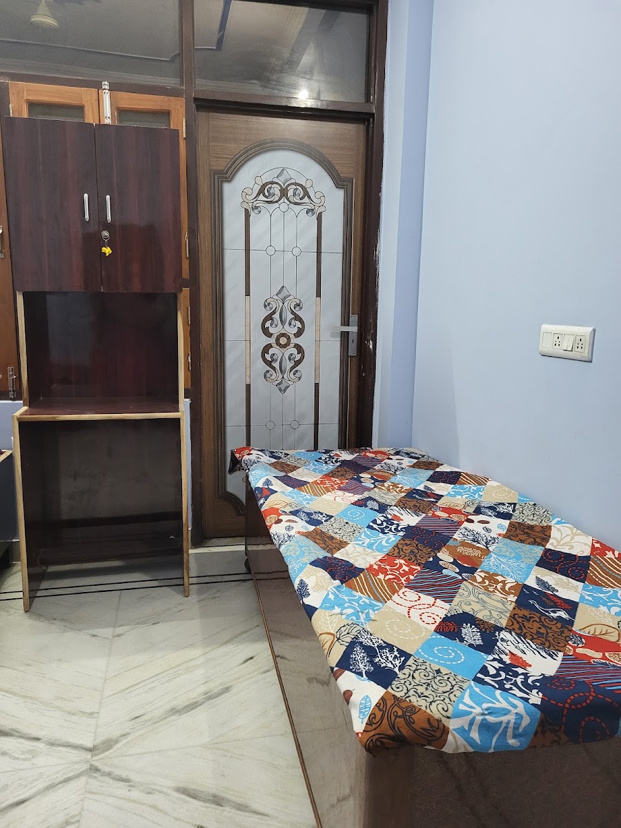 Mahila Girls Hostel 128/92 E BLOCK KIDWAI NAGAR KANPUR – Girls PG in Kanpur preview photo 1