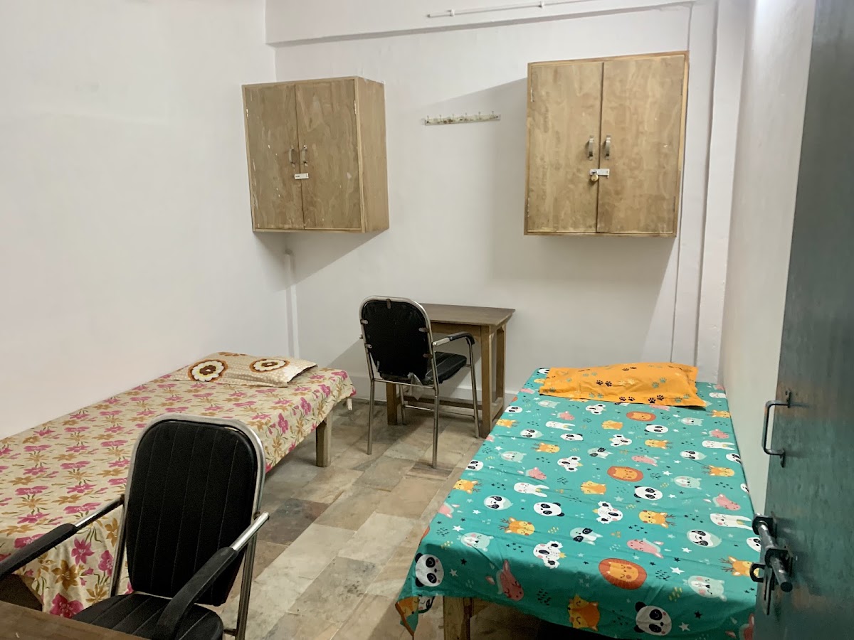 BOYS NEW HOSTEL preview 2