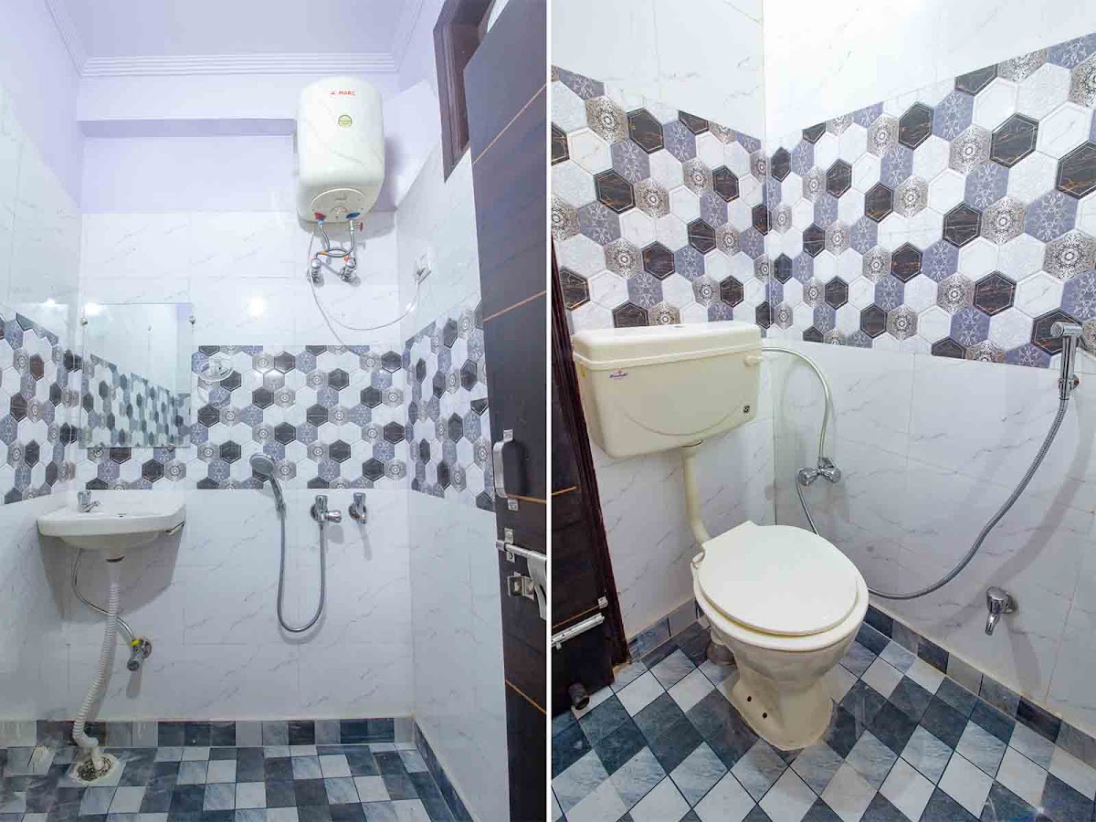 Zolo Boston PG in Laxmi nagar preview 1