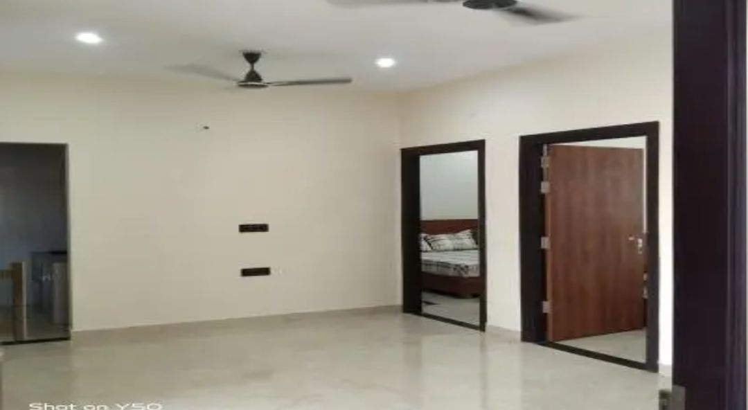 Modern PG Flats for Girls near Chandigarh University preview 2