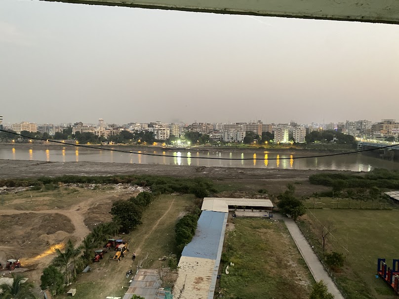 Tapti River Front Girl's PG – Girls PG in Surat photo 1
