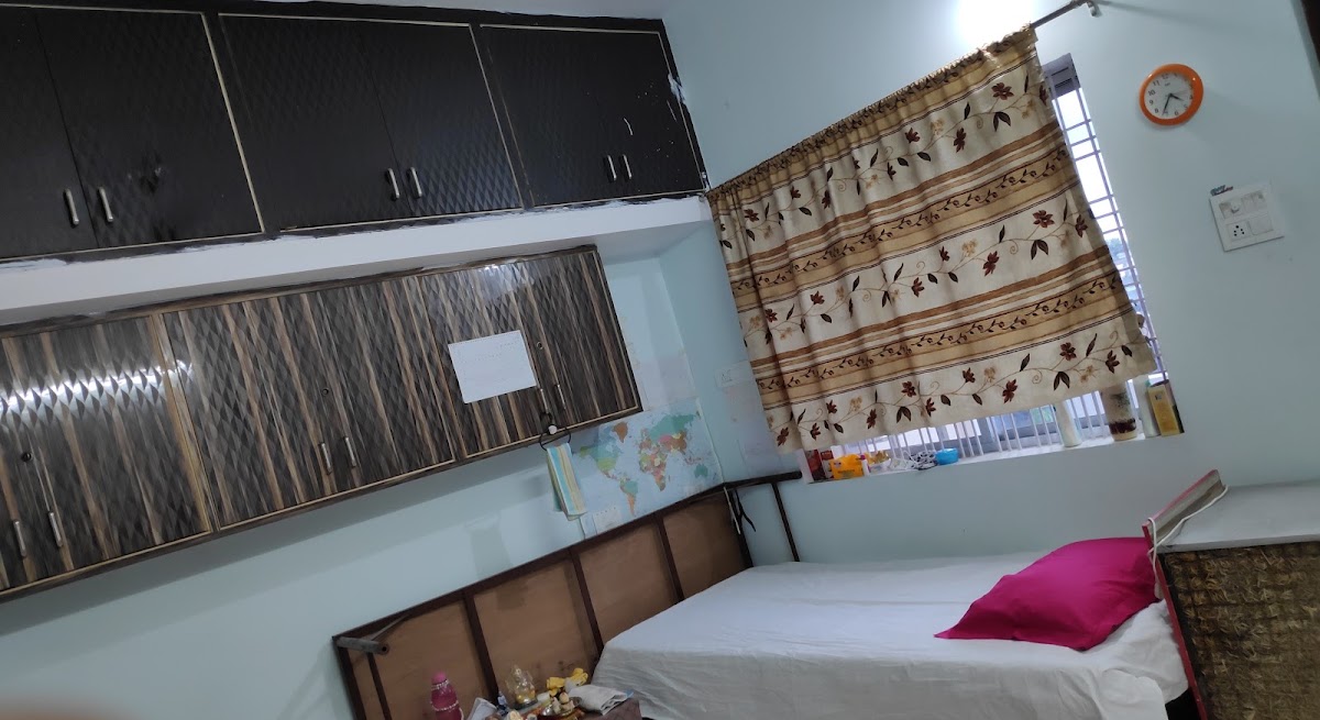 Megh Girls Hostel – Girls PG in Jabalpur preview photo 1