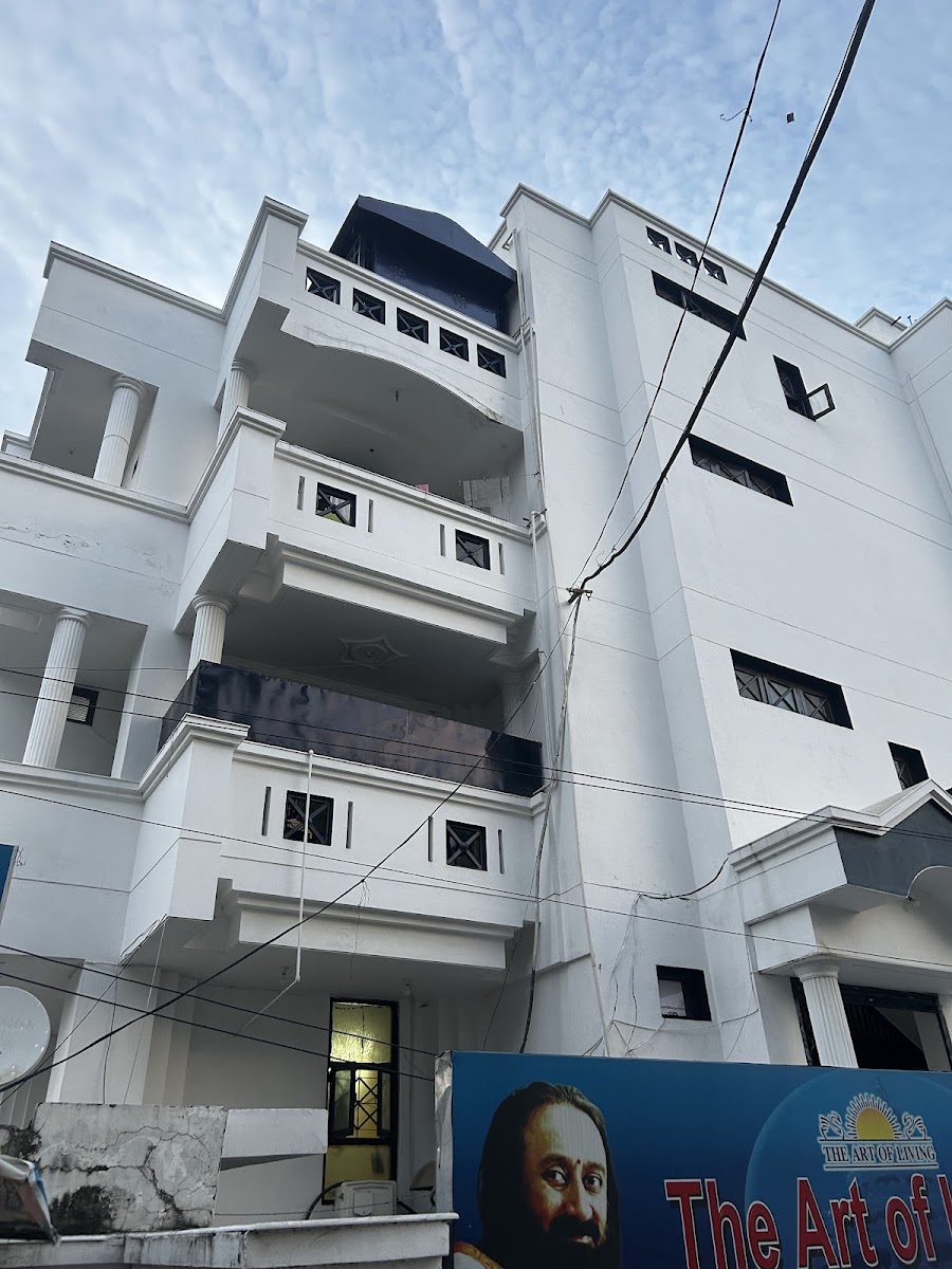 Hari Girls Hostel – Girls PG in Kanpur preview photo 1