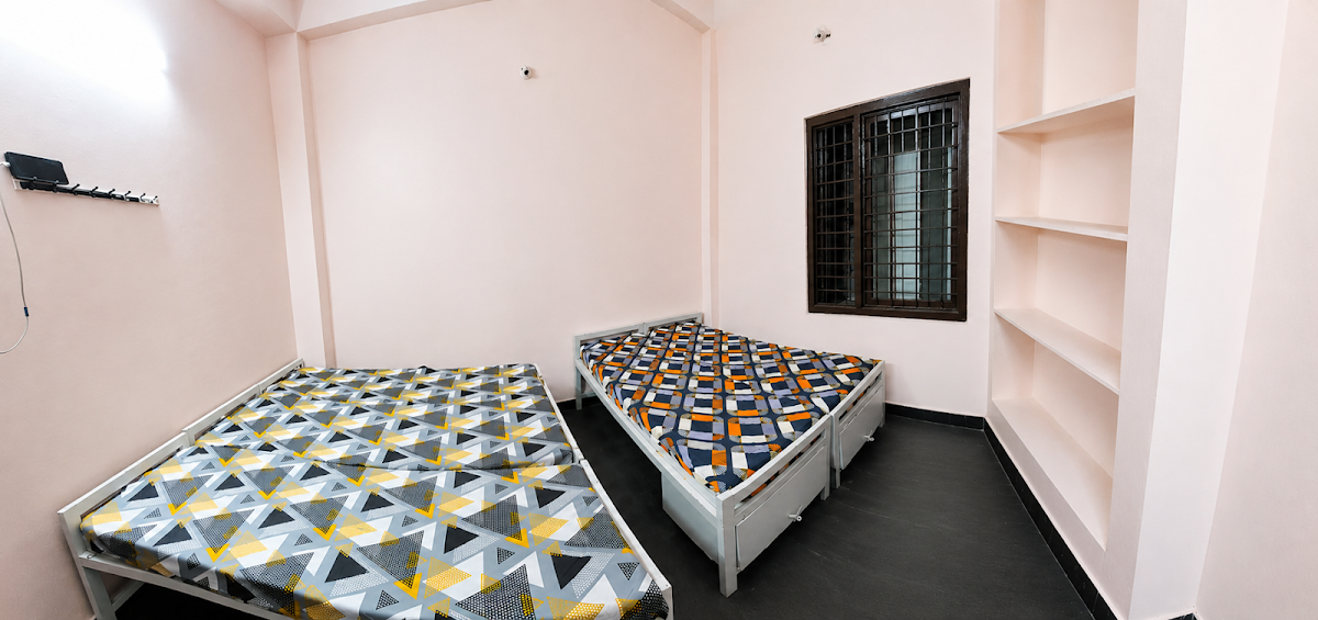 SIDDHI VINAYAKA GIRLS HOSTEL preview 1