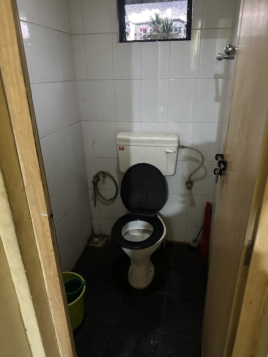 TRINITY PAYING GUEST FOR GENTS Edappally – Boys PG in Kochi preview photo 1