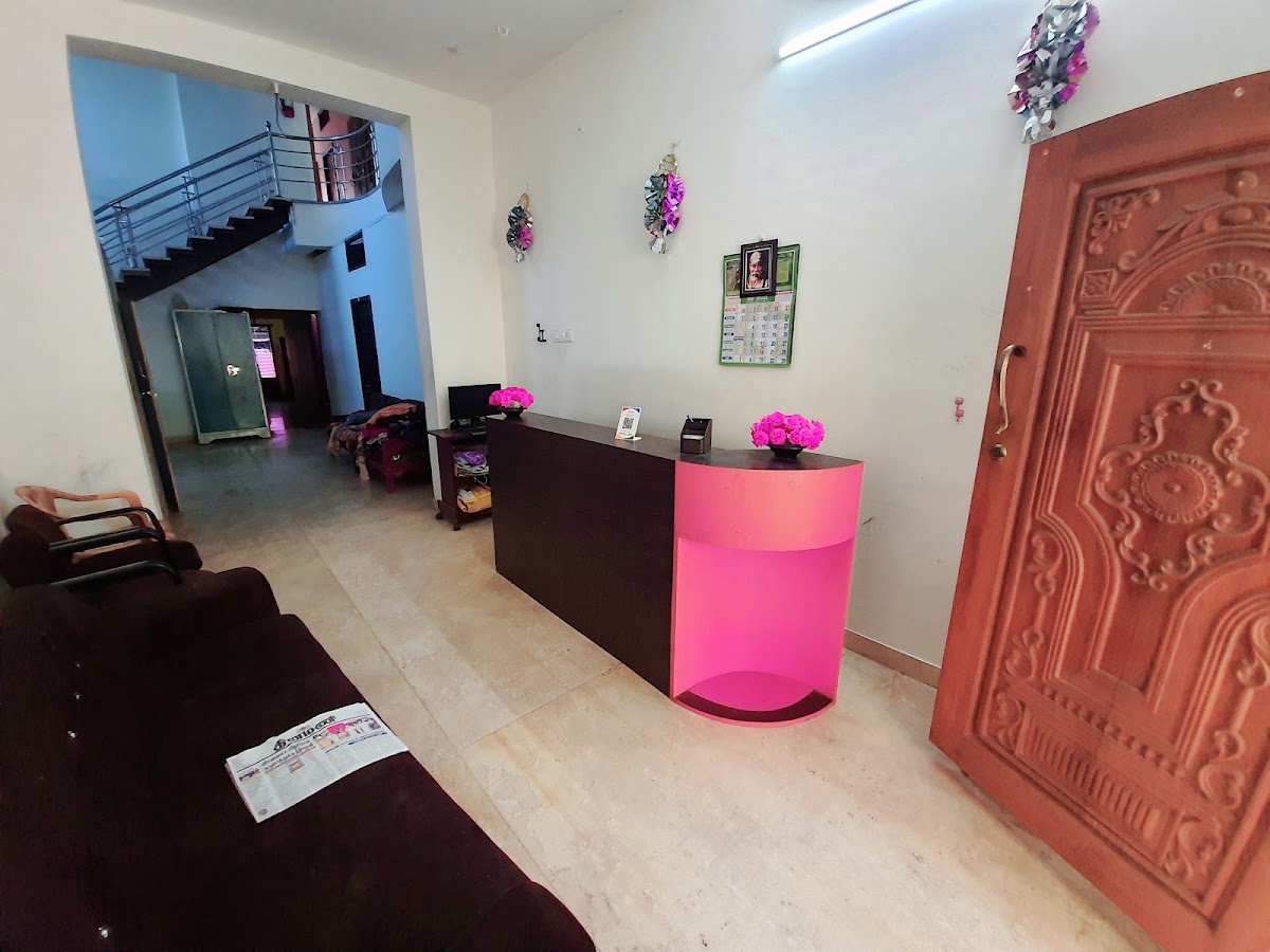 Sri Nakshathra Ladies Hostel – Girls PG in Tiruchirappalli preview photo 2