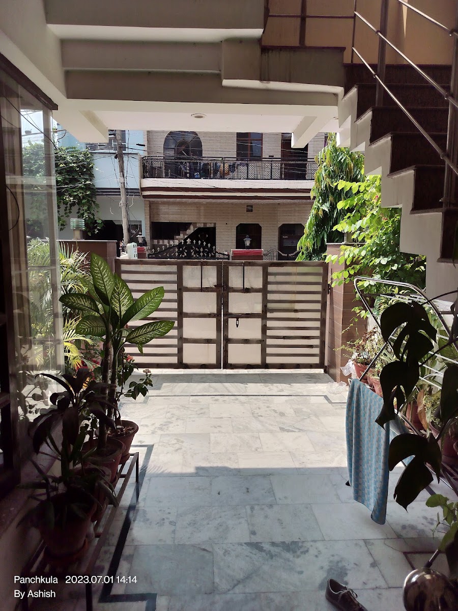 Feel Like Home PG for Girls in Dhakauli