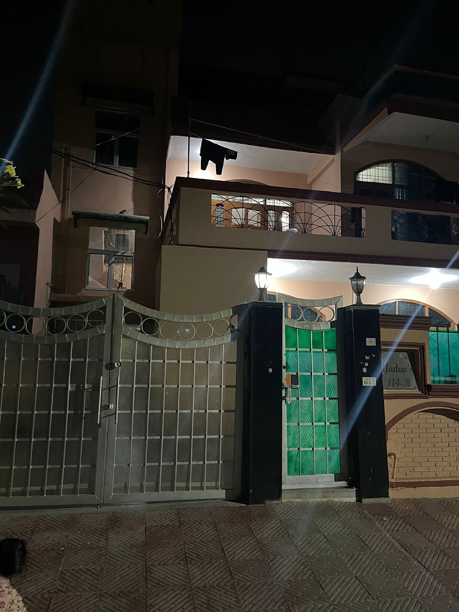 Pg in Sector 20 Gurgaon
