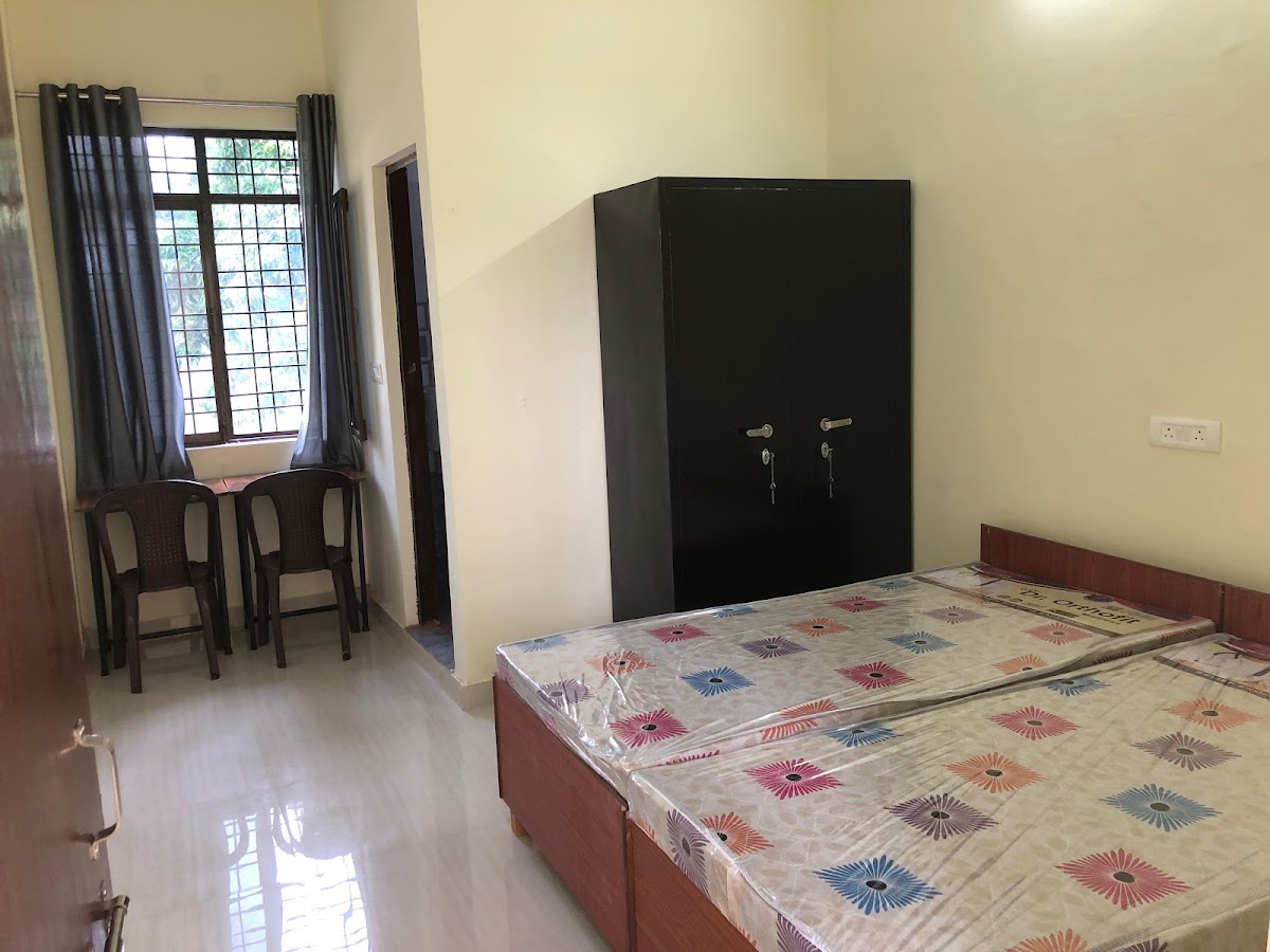 New Friends PG (Boys PG - Near Graphic Era University) – Boys PG in Dehradun preview photo 1