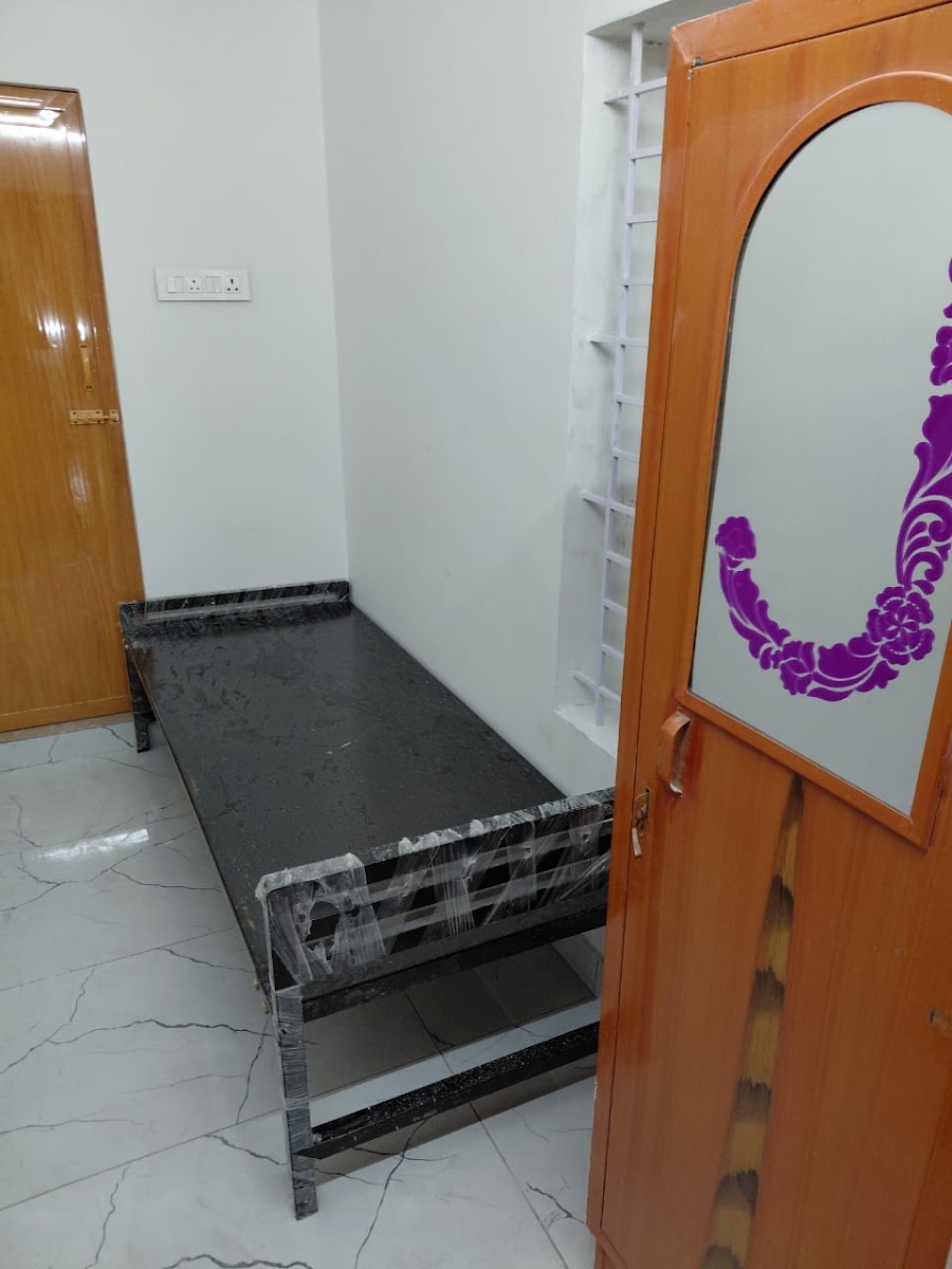 Sri Krishna Residency - Womens Hostel & Girls PG Hostel preview 2