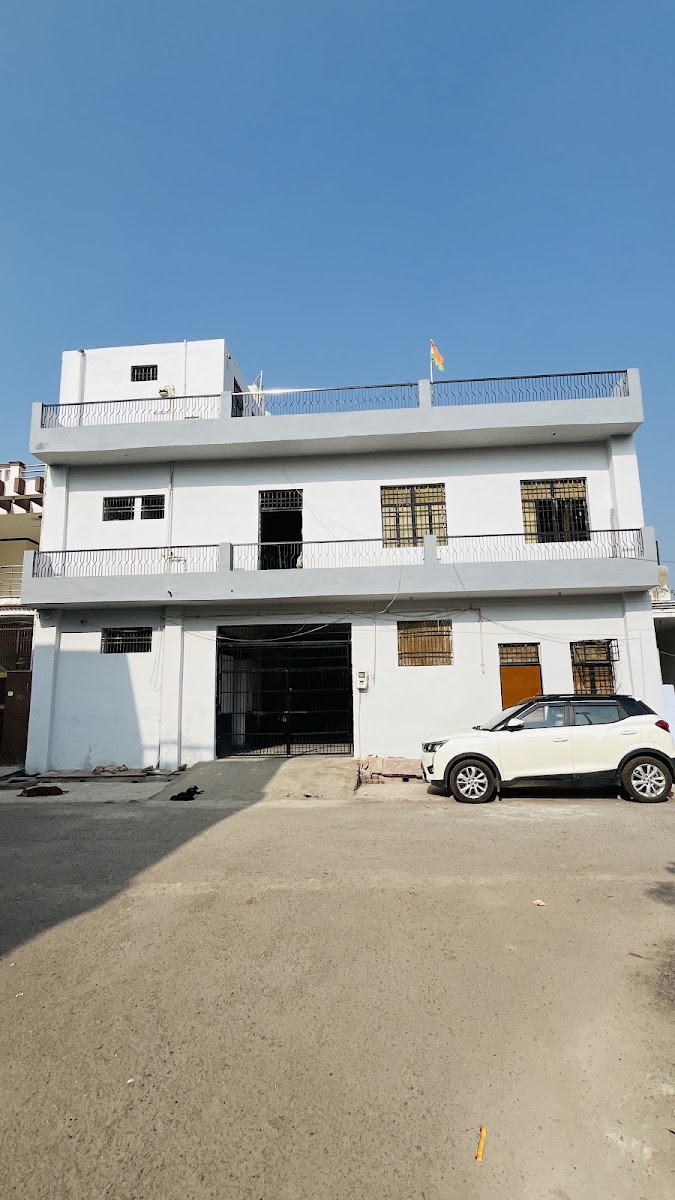B.M. Boys' Hostel – Boys PG in Agra preview photo 1