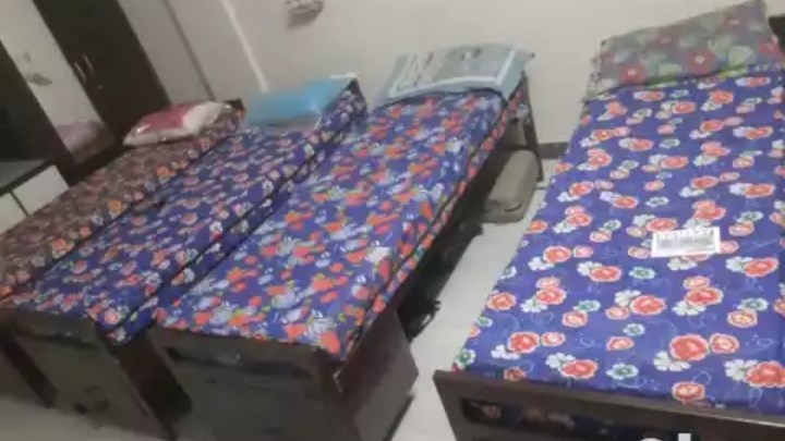 Chowdarys Boys Hostels – Boys PG in Guntur preview photo 1