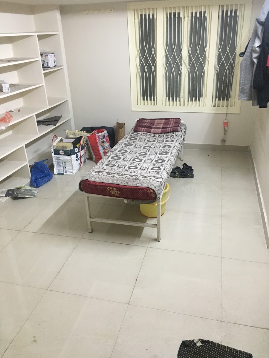 GUEST INN BOYS HOSTEL