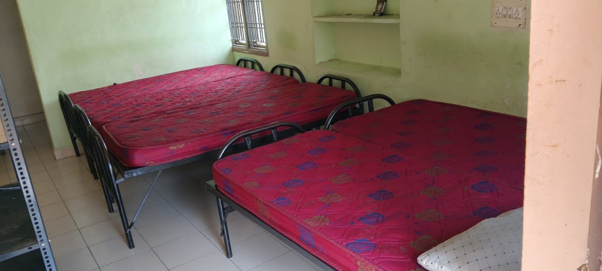 SHIVA LADIES HOSTEL – Girls PG in Tirupati preview photo 1