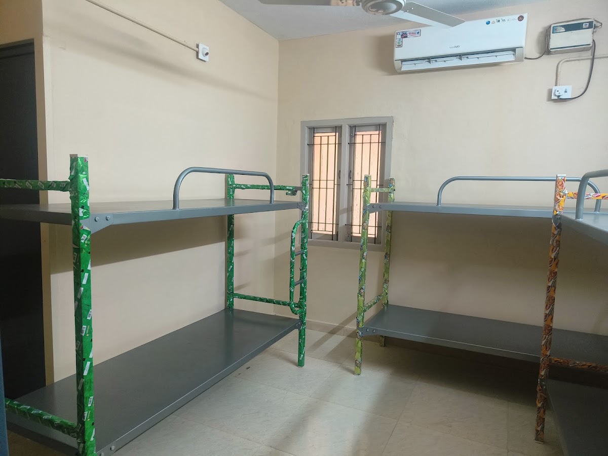 Mangai Ladies Hostel – Girls PG in Tiruchirappalli preview photo 2