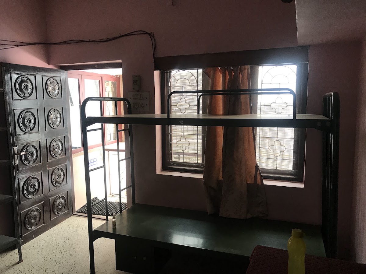 Pinky Ladies Hostel – Girls PG in Coimbatore preview photo 2