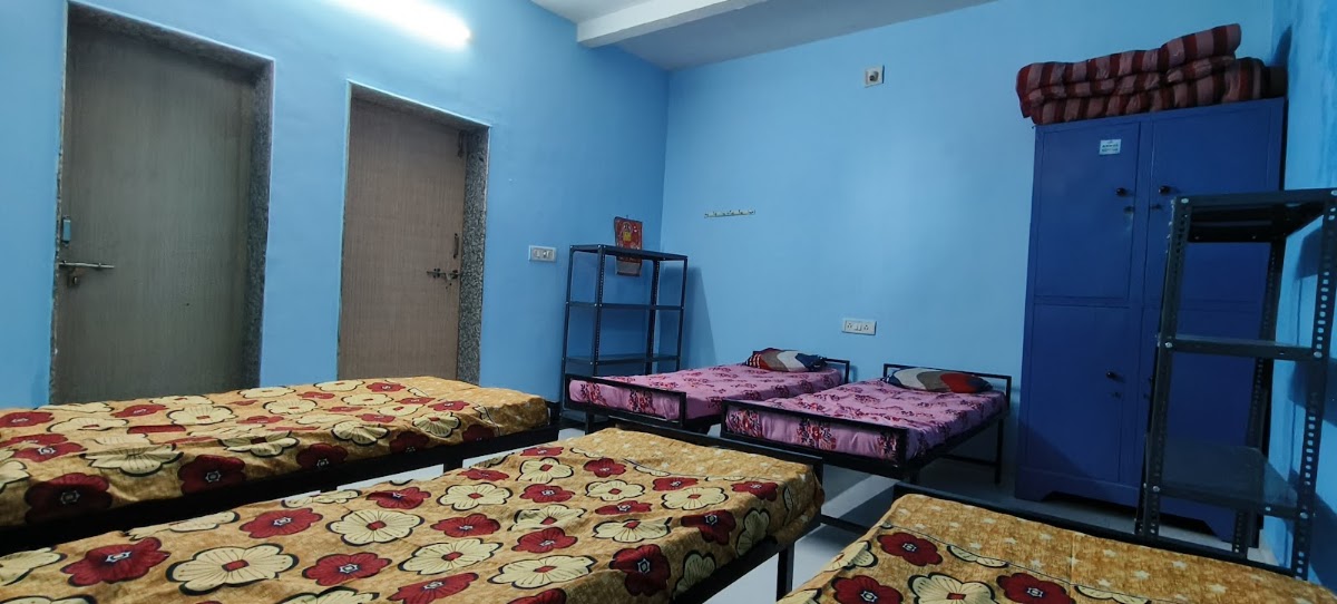 Anmol Girl's & boys pg hostel – Co-ed in Gandhinagar photo 1
