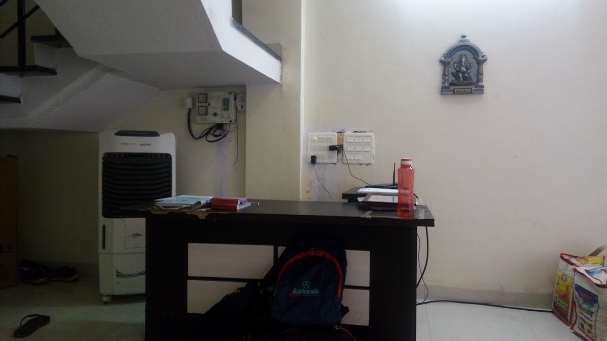 Prajapat Boys Hostel preview 1