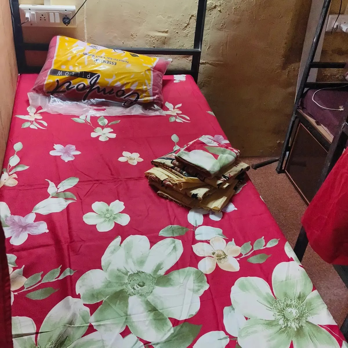 SURYA PG – Boys PG in Mumbai photo 1