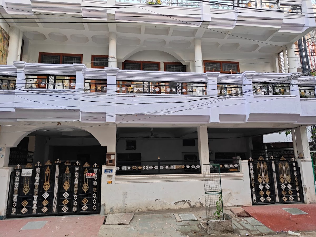 Shukla Girls PG and Hostel (Paying Guest)