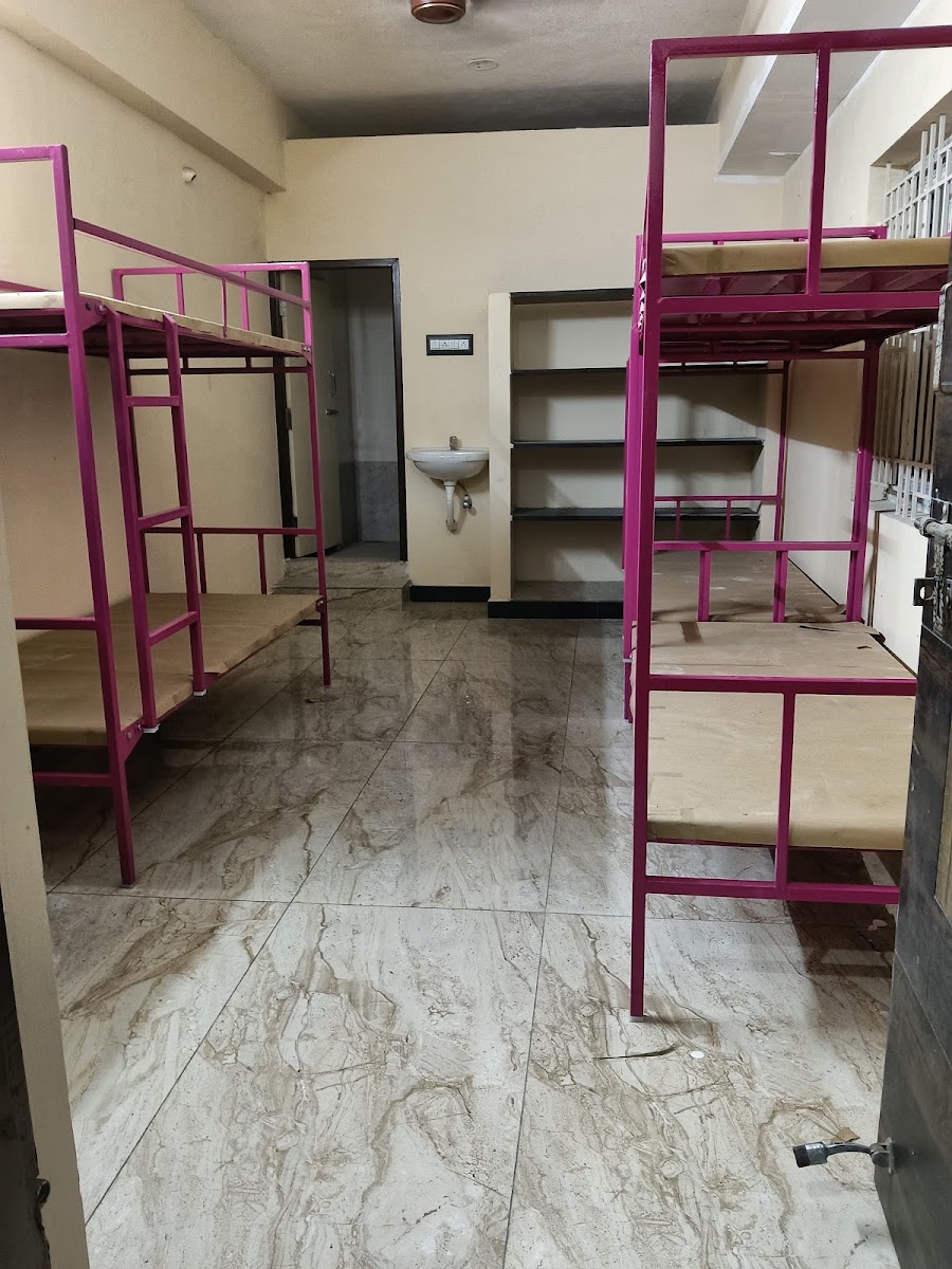 Sri Poonjolai & Sri roja ladies hostel's – Girls PG in Tiruchirappalli preview photo 2